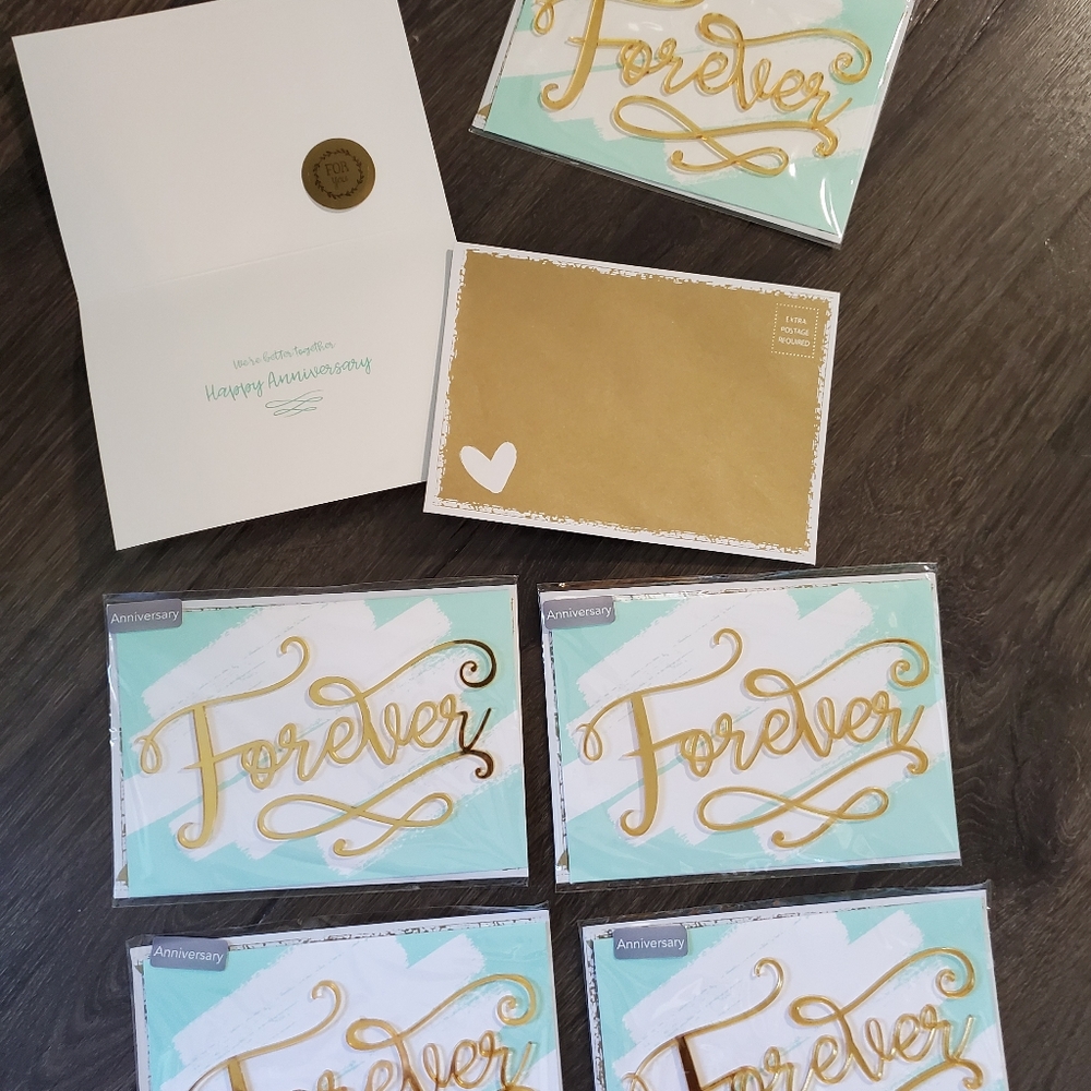 100 Greeting Cards NWT